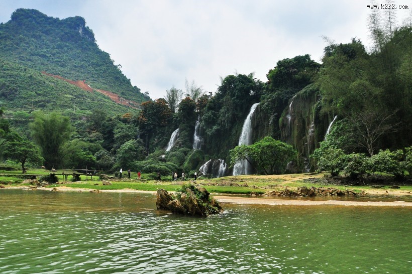 广西德天瀑布风景图片