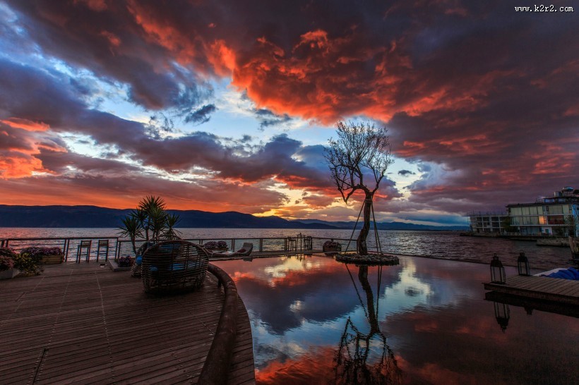 云南洱海日出风景图片