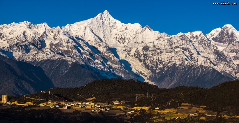 云南梅里雪山图片