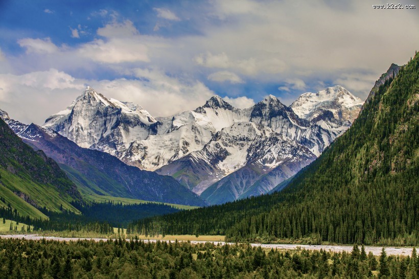 新疆夏塔风景图片