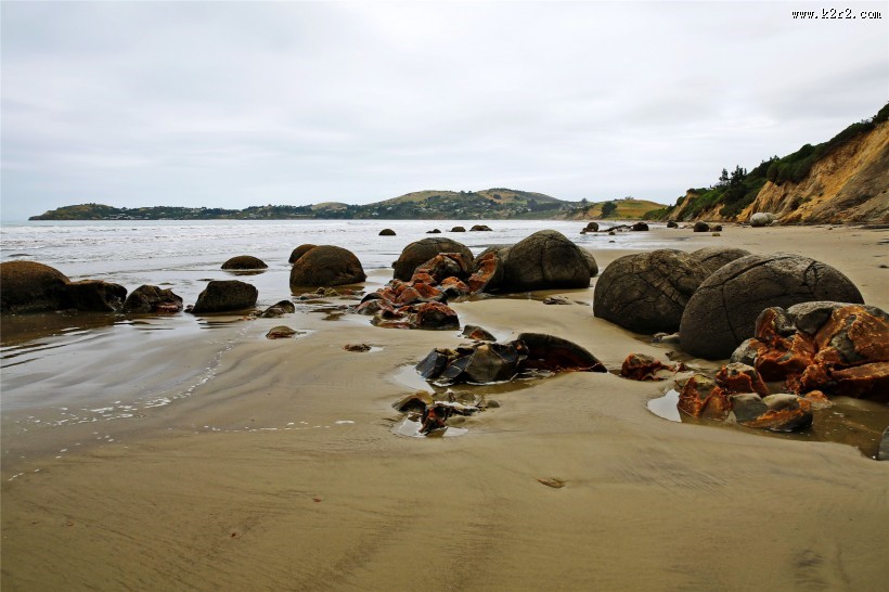 新西兰蓝岛摩拉基大圆石图片