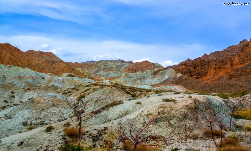 青海贵德国家地质公园风景图片