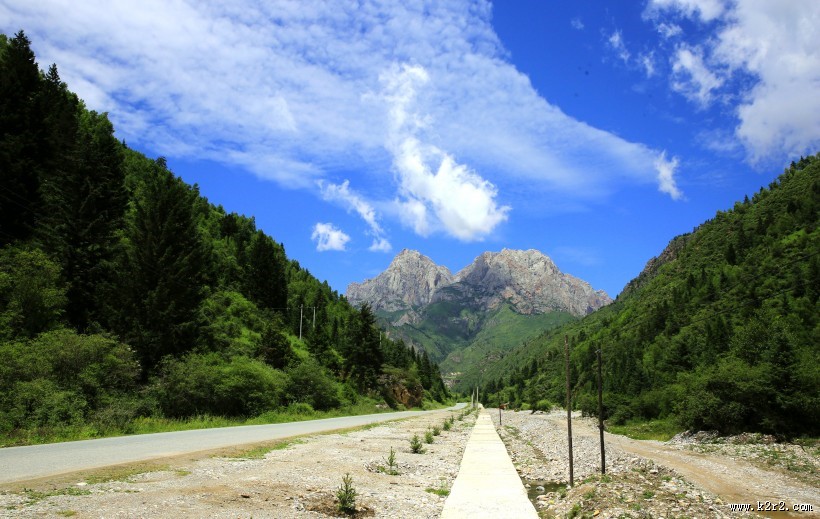 甘肃扎尕那风景图片