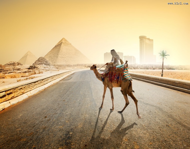 美丽的金字塔图片
