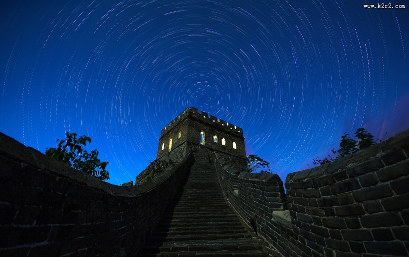 河北金山岭长城夜空图片