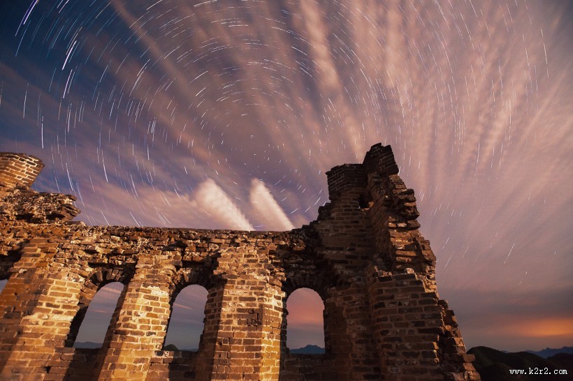 河北金山岭长城夜空图片