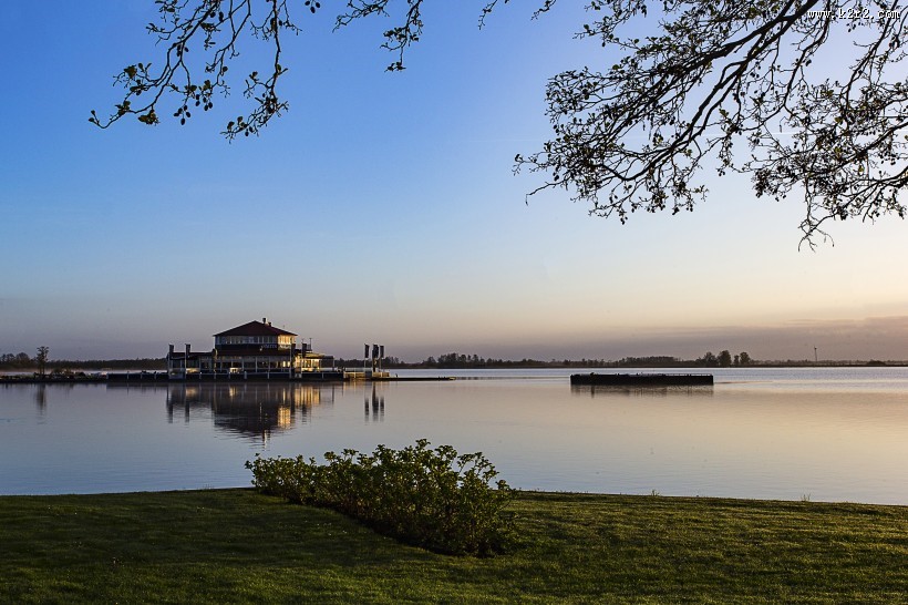 荷兰羊角村风景图片