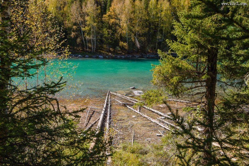 新疆喀纳斯风景图片
