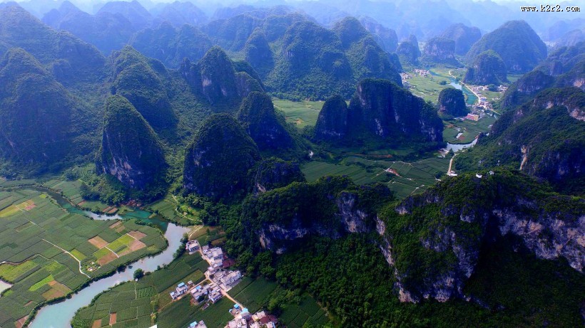 重庆喀斯特地貌风景图片