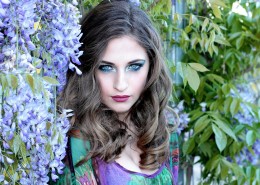 鲜花与美女图片大全