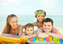 幸福美满的家庭图片