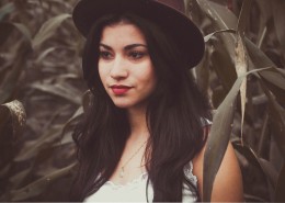 长发的美女图片