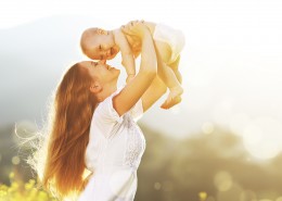 妈咪和宝宝在一起的图片