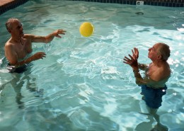 老年人的生活与娱乐图片