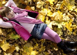 秋天的儿童图片