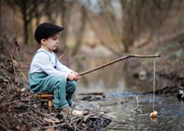 可爱的小小男孩图片
