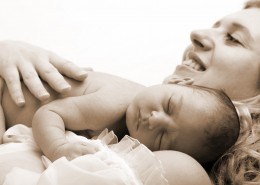 睡梦中可爱婴儿图片