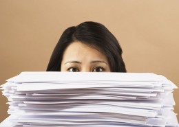 女性商业滑稽姿态图片