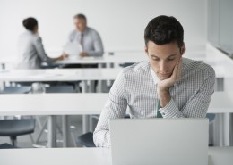 商业男性特写图片