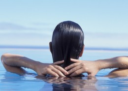 出水一瞬间图片