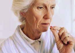 老人生活和关怀图片