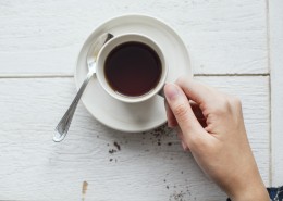 一杯香醇浓郁的咖啡图片