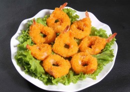 金黄的凤尾虾图片