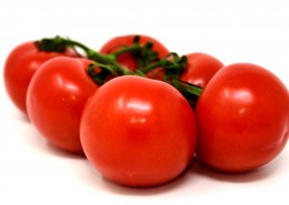 酸甜可口的新鲜番茄图片