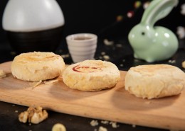 中秋节酥皮月饼图片