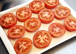 切片的西红柿图片