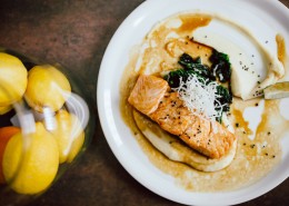 美味的山羊奶酪沙拉图片大全