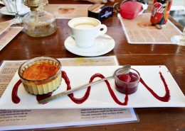 香甜可口的甜品图片