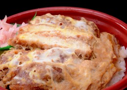 香浓好吃的芝士排骨饭图片