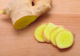 辛辣的生姜调料图片