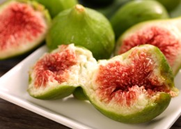新鲜美味的无花果图片