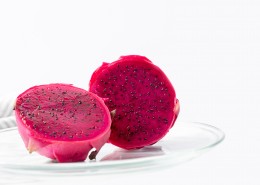 好吃好看的红心火龙果图片