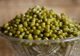 清凉解暑的绿豆图片