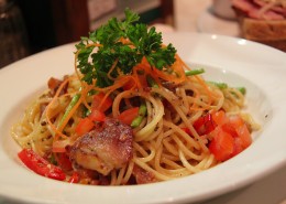 令人垂涎欲滴的意大利面图片