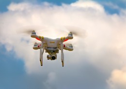 科技感十足的无人机图片