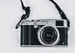 复古微单相机图片