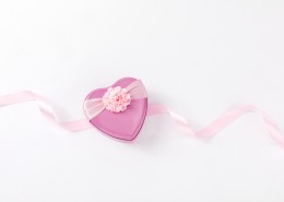 情人节巧克力礼盒图片