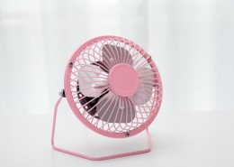 可爱的小电风扇图片