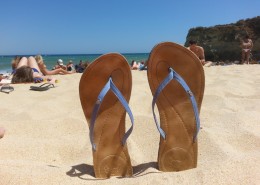 夏季休闲人字拖图片