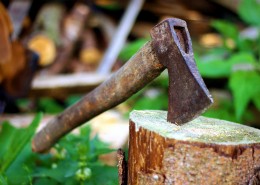 锋利厚重的斧头图片大全