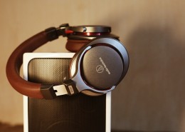 精致的耳机图片