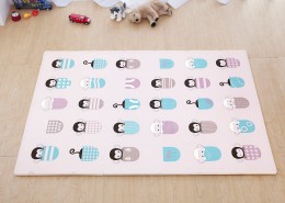 卡通宝宝爬行垫图片