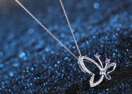 精致好看的项链图片