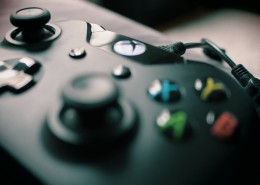 游戏遥控手柄高清图片