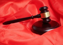 公正的法槌图片