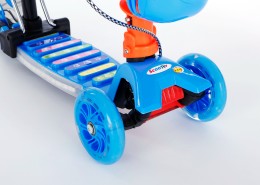 好玩的儿童滑板车图片